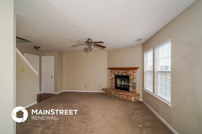 Foto del edificio - 104 Winterwood Dr