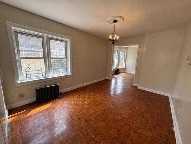 Building Photo - 1451 Rosedale Ave