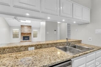 Building Photo - 6352 Lakeshore Dr