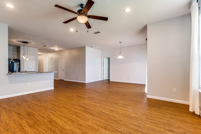 Building Photo - 4110 Legend Trail