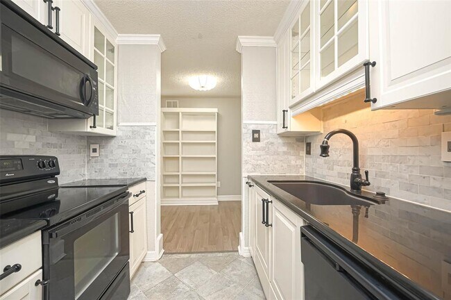 Foto del edificio - 10053 Westpark Dr