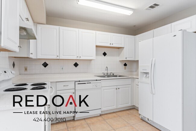 Foto del edificio - 32450 Candlewood Dr