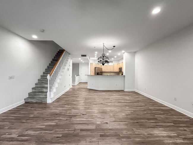 Building Photo - Stunning 3-Story Beach Townhome – Steps from the Gulf! 3bed|3bath