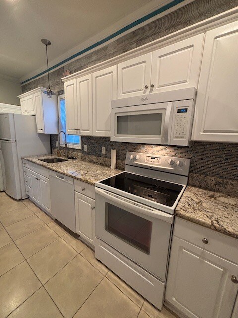 Foto del edificio - 230 Addison Cottage Way