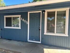 Building Photo - 1405 Prune St