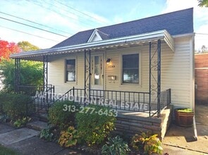 Building Photo - 5349 Campbell St