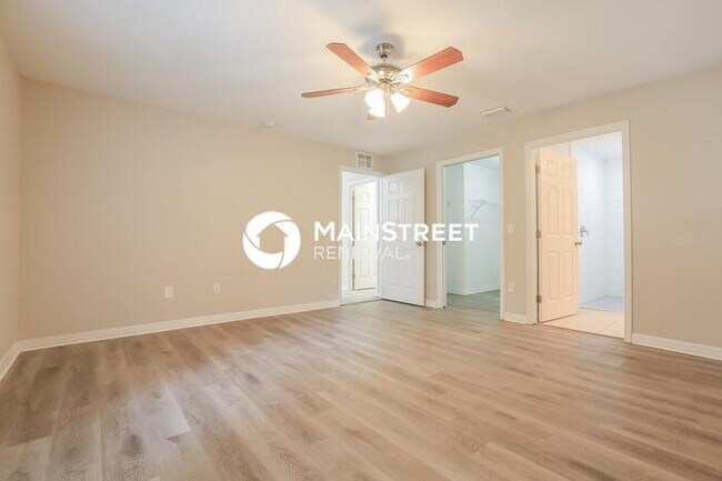 Foto del edificio - 3 Bedroom Pet-Friendly Home in north port,...