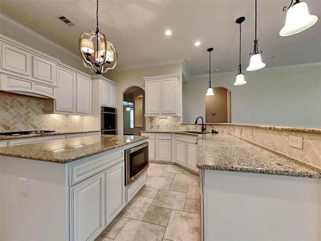 Foto del edificio - 6111 Verde Pl Ln