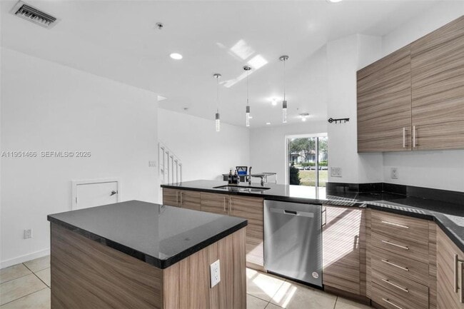 Building Photo - 2735 SW 81st Terrace