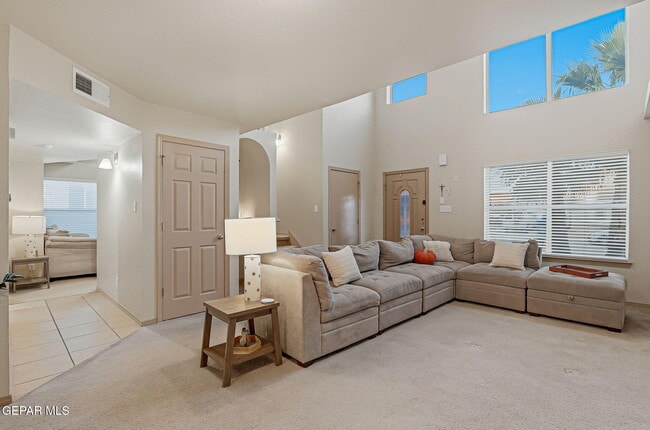 Foto del edificio - 2329 Honey Dew St