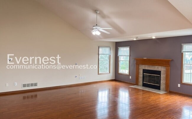 Building Photo - 4369 Houser Dr