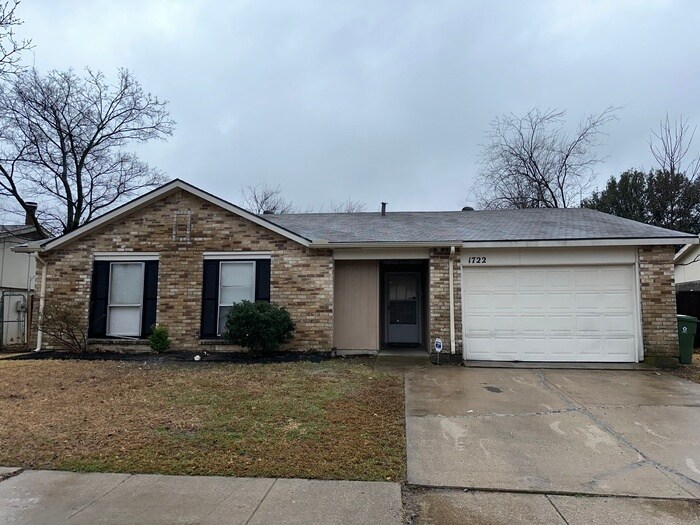 Primary Photo - 1722 Dorchester Dr