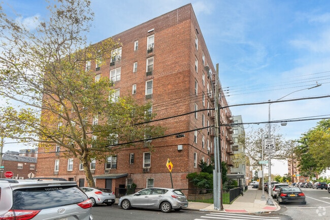 Building Photo - 2020 Avenue V