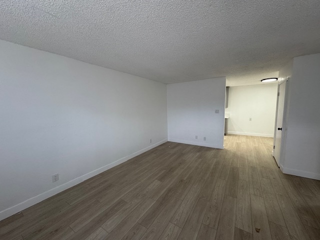 Building Photo - 5776 Rostrata Ave
