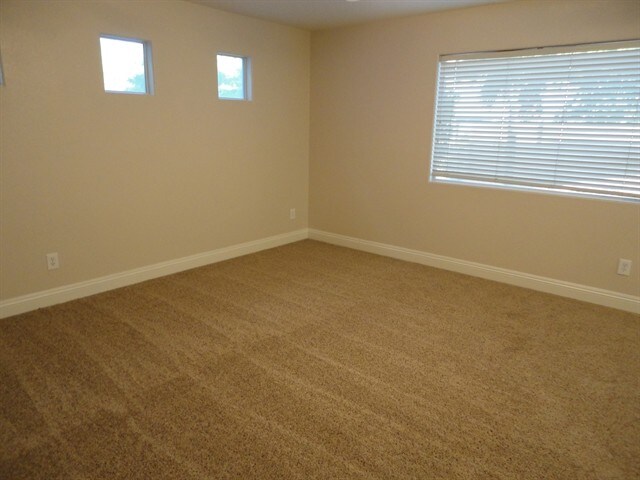 Building Photo - 5509 Eagle Cove Avenue