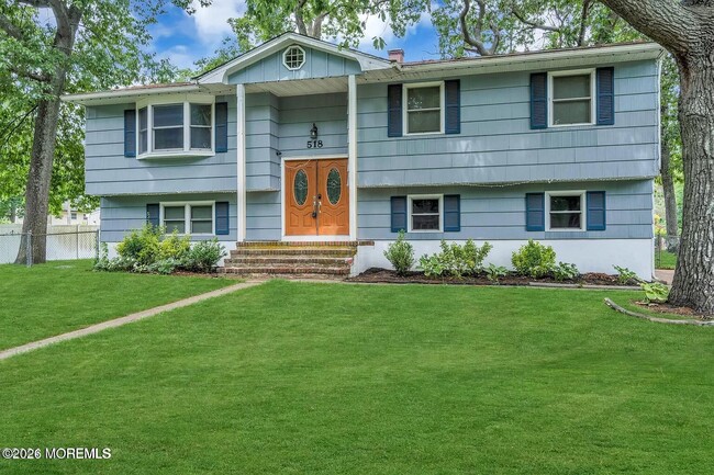 Foto del edificio - 518 River Dr