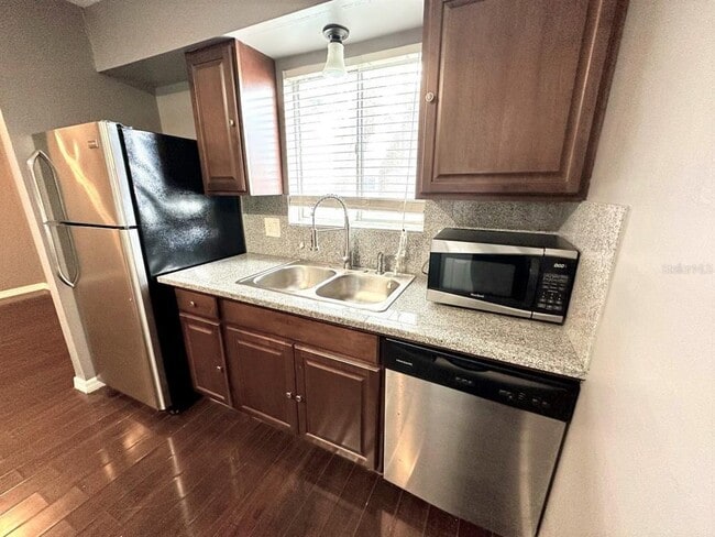 Building Photo - 3805 Cortez Cir