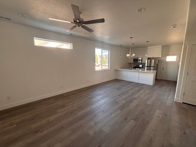 Building Photo - 3627 Byram Pt