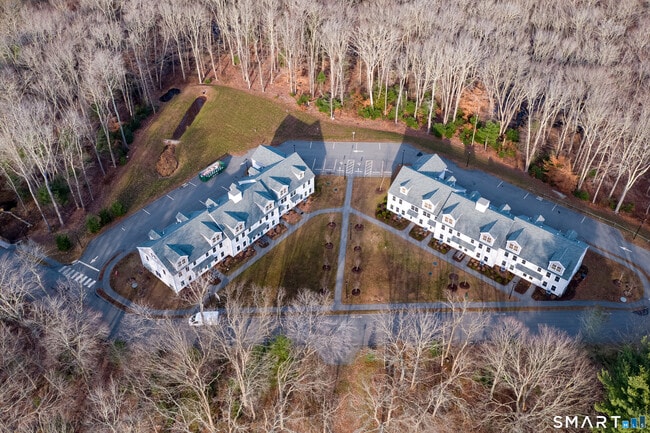 Building Photo - 77 Lyme St