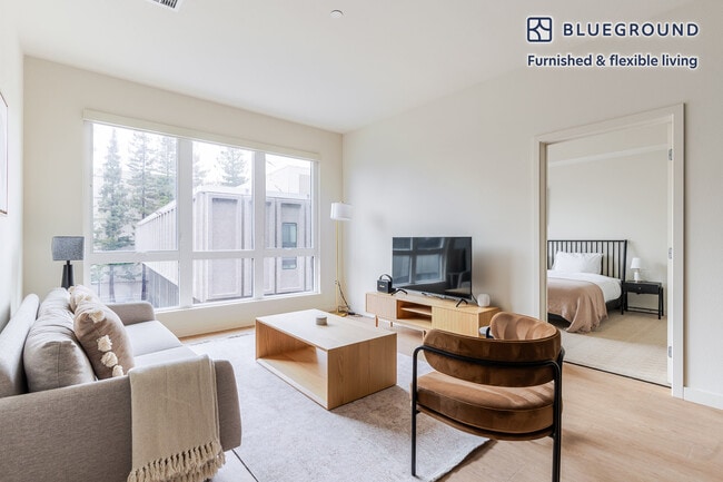 Building Photo - 240 W MacArthur Blvd