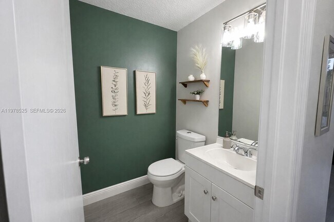 Foto del edificio - 10557 SW 6th St