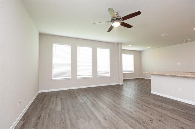Building Photo - 5407 Brooklyn Rose Dr