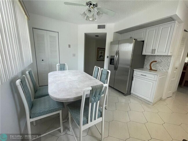 Building Photo - 1605 Abaco Dr