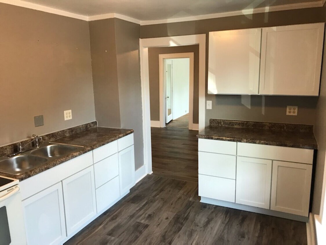 Foto principal - 214 Maple St