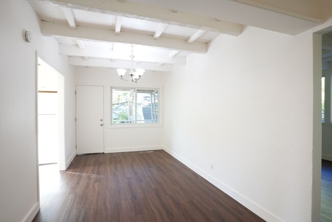 Building Photo - 1411 4th St