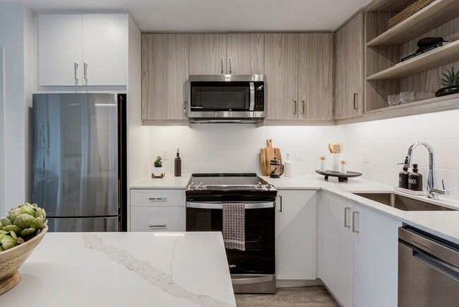 Building Photo - Oakhill Rentals