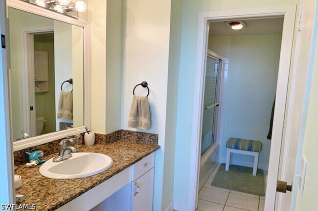 Foto del edificio - 180 Seaview Ct