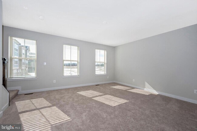 Building Photo - 3537 Stone Barn Dr