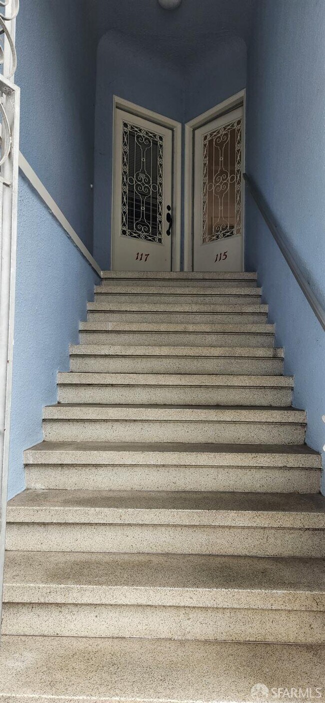 Foto del edificio - 117 15th Ave