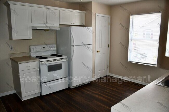 Foto del edificio - 5646 N Anita Ave