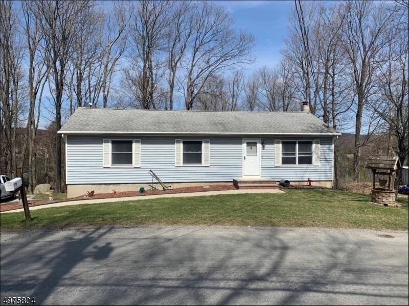 Primary Photo - 7 Paddock Ave