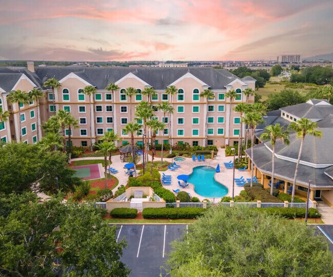 Building Photo - 8303 Palm Pkwy