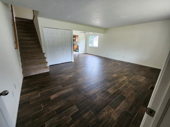 Foto del edificio - 753 Akron Blvd