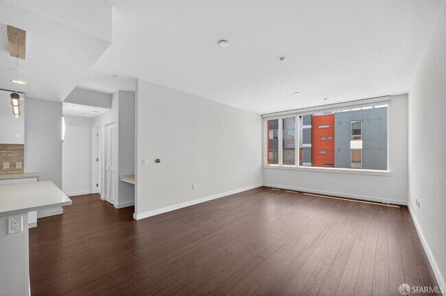 Foto del edificio - 570 Innes Ave