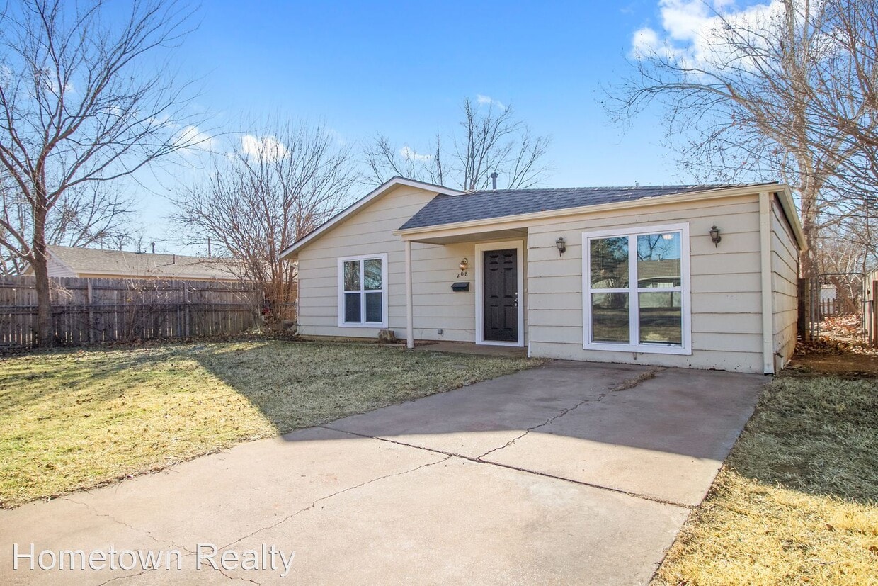 208 W 5th St, Edmond, OK 73003 - House Rental in Edmond, OK ...