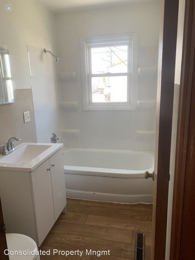 Foto del edificio - 2 br, 1 bath House - 2407 S. Mulberry St