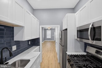 Building Photo - 3053 Janney St
