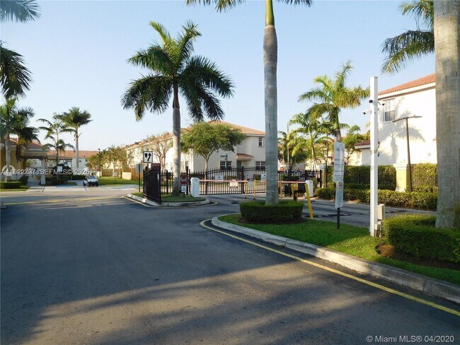 Foto del edificio - 646 NE 21st Ave