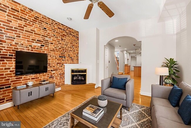 Foto del edificio - 1116 S Potomac St