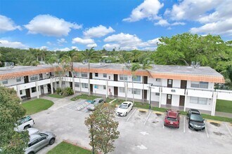 Building Photo - 400 NW 65th Terrace