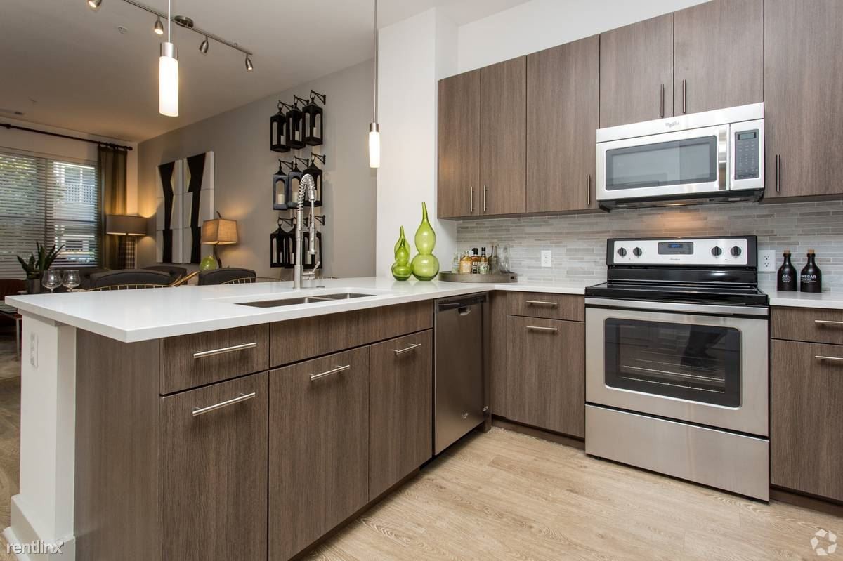 Primary Photo - 2 br, 2 bath Apartment - 24 Clifton St A3