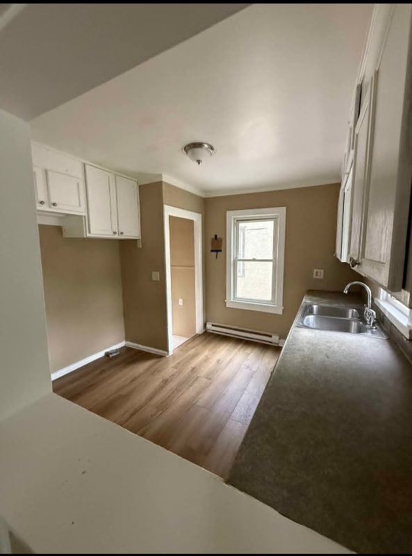 Building Photo - 1095 4th St E