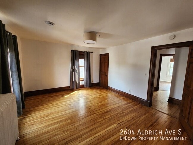 Building Photo - 2604 Aldrich Ave S
