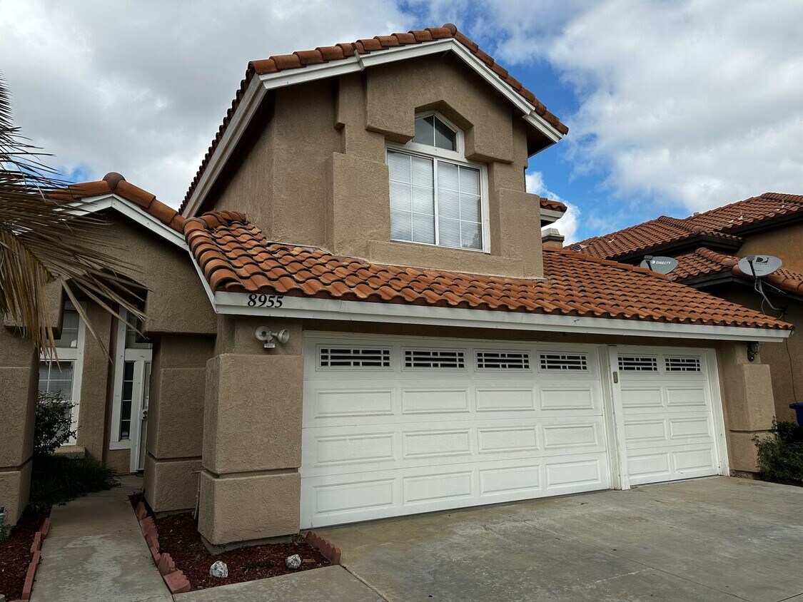 Foto principal - Beautiful Orangecrest Rental – Move-In Ready!