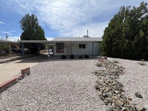 Building Photo - 8910 Fairbanks Rd NE