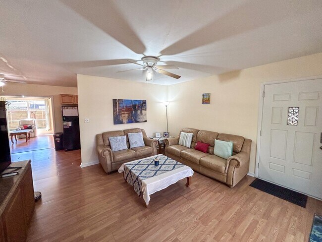 Foto del edificio - 610 NW 34th Dr